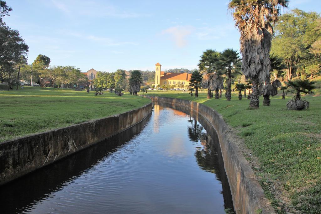 Chale Do Lago Araxa Luaran gambar